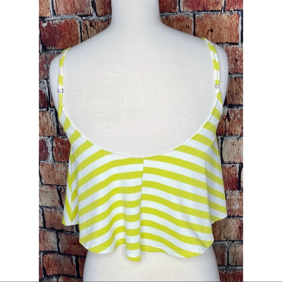 Kortni Jeane Small Swing Swim Crop Bikini Top - Picture 4 of 6